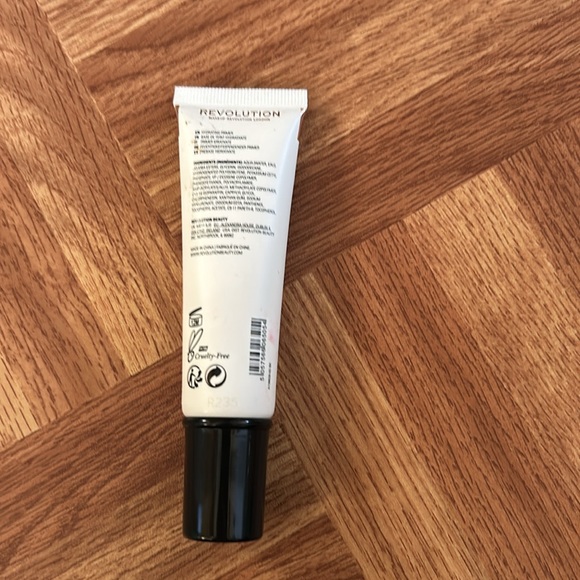 Revolution hydrate primer - Picture 2 of 2